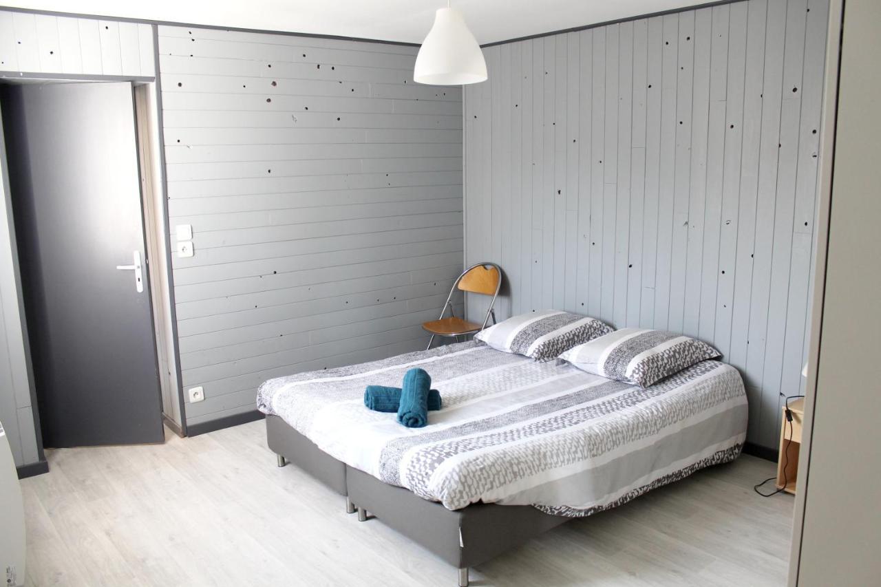 Maison Charmante A Saint-Patrice Avec Jardin Prive Kültér fotó